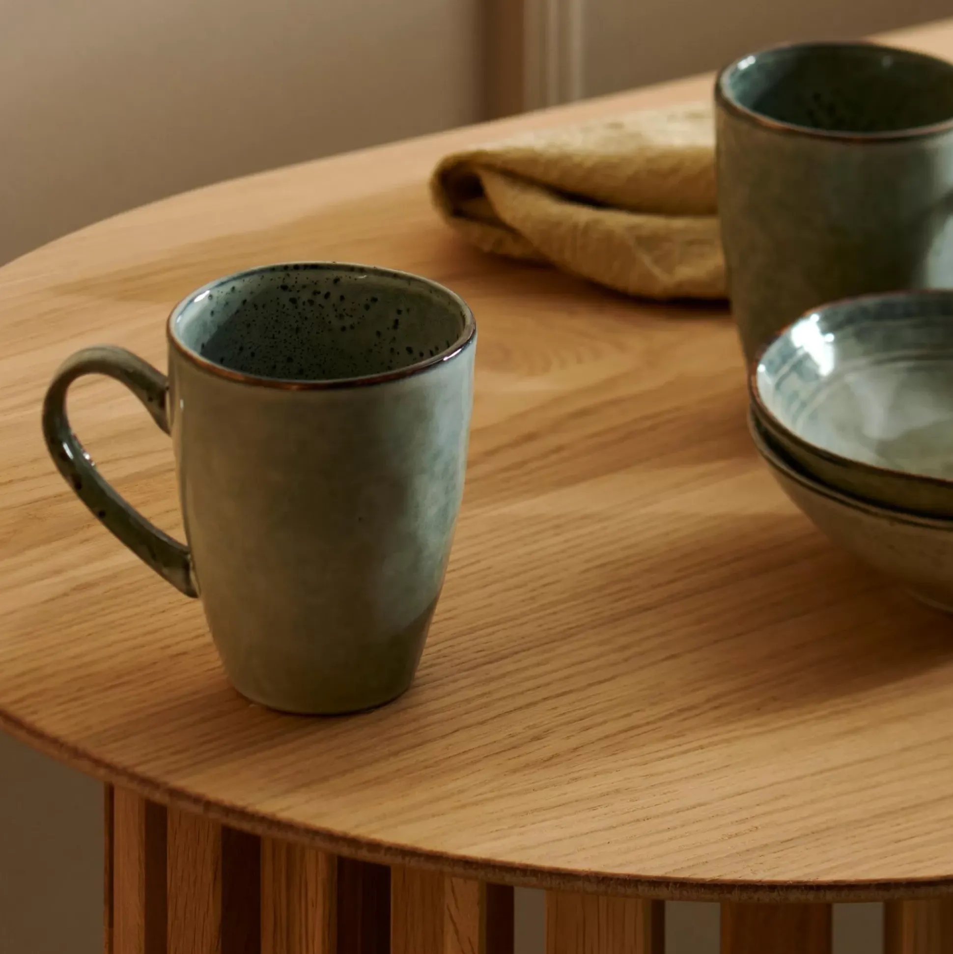 Earth Lagoon Taza Con Asa Verde Claro