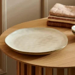 Earth Marl Plato Llano Crema