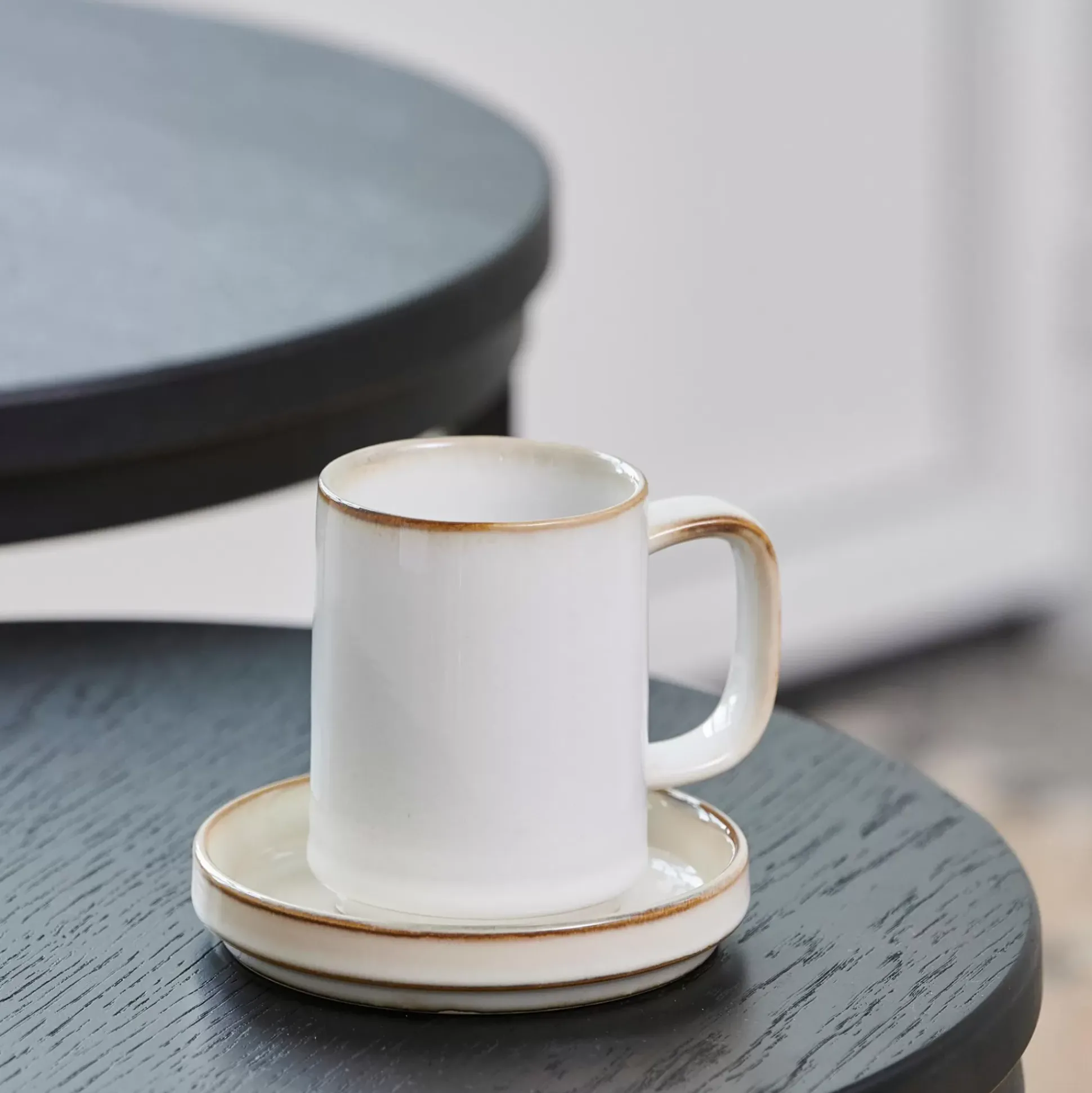 Mineral Marble Plato Blanco